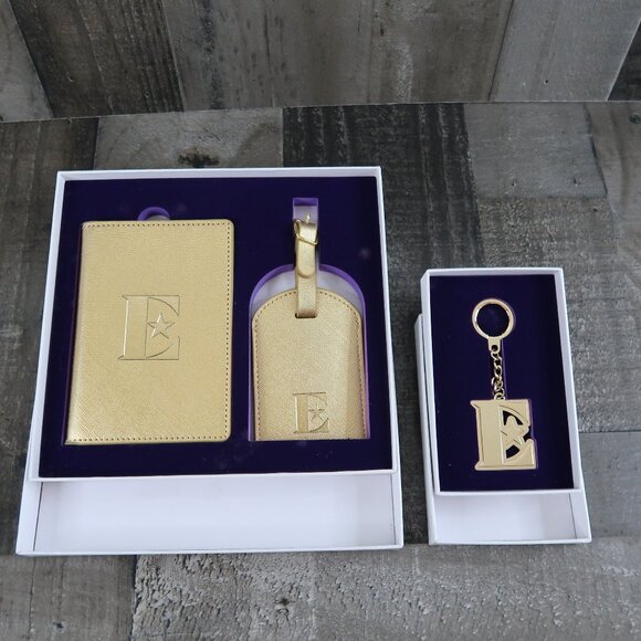 NEW E Elton John Gold Farewell Tour VIP Passport Holder +Key Chain + Luggage Tag - Picture 1 of 8